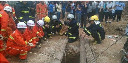 陜西墜井男童救援現(xiàn)象